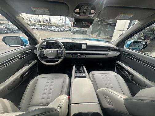 2025 Kia EV9 Wind