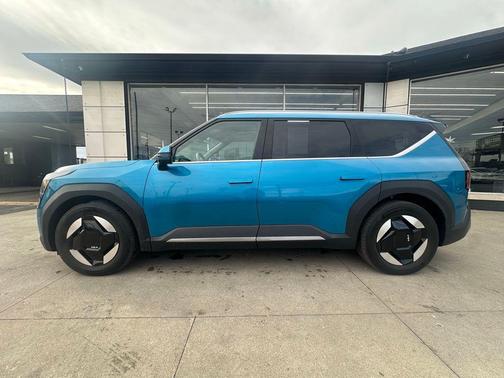 2025 Kia EV9 Wind