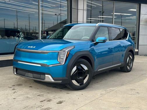 2025 Kia EV9 Wind