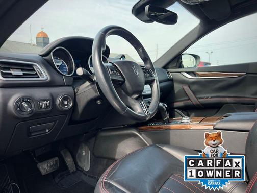 2017 Maserati Ghibli Base