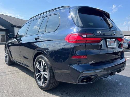 2020 BMW X7 M50i