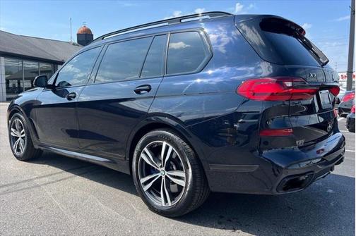 2020 BMW X7 M50i