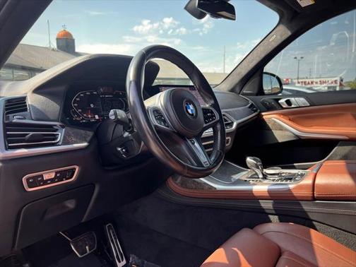 2020 BMW X7 M50i