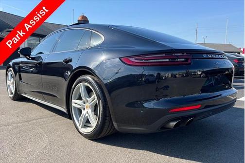 2018 Porsche Panamera 4S