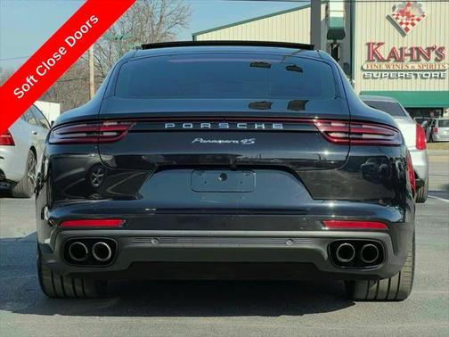 2018 Porsche Panamera 4S