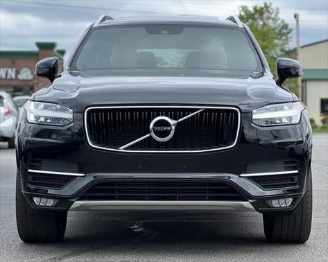 2019 Volvo XC90 T6 Momentum