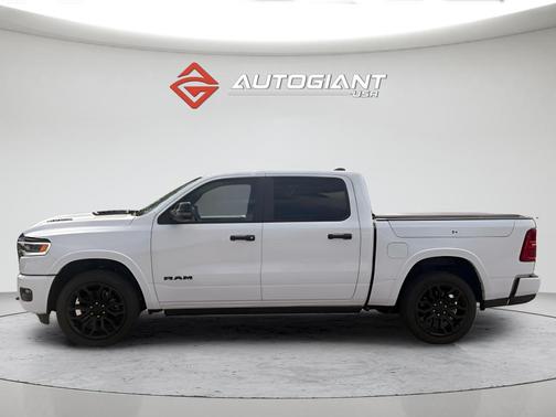 Bright White Clearcoat 2025 RAM 1500 Limited