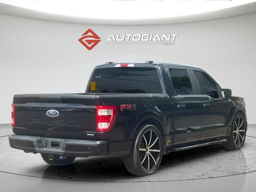 Black Metallic 2022 Ford F-150 XL