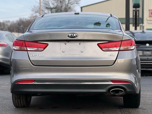2017 Kia Optima EX