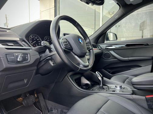 2021 BMW X1 xDrive28i
