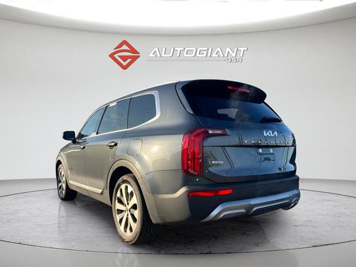 2022 Kia Telluride S