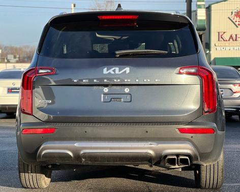 2022 Kia Telluride S