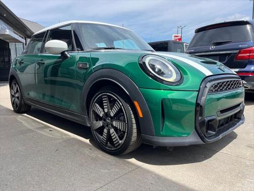2022 MINI Hardtop Cooper S