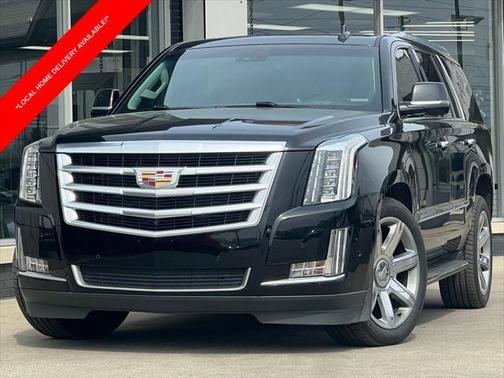 2018 Cadillac Escalade Luxury