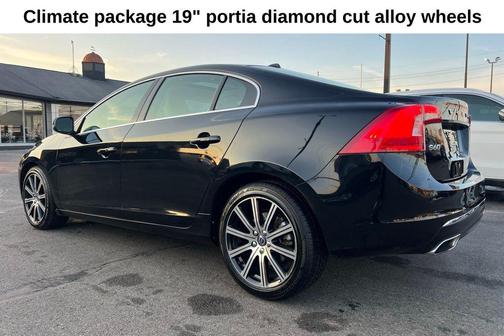 2018 Volvo S60 Inscription T5 Platinum
