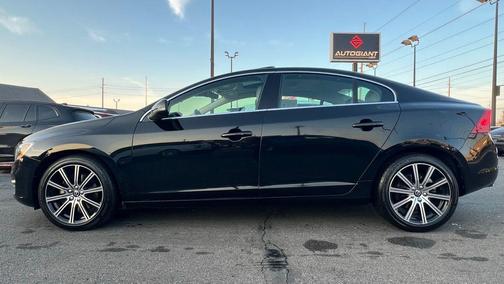 2018 Volvo S60 Inscription T5 Platinum