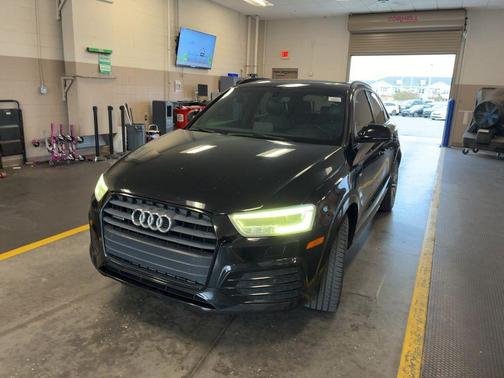 2017 Audi Q3 2.0T Prestige