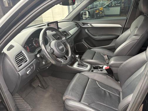 2017 Audi Q3 2.0T Prestige