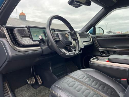 2022 Rivian R1T Launch Edition