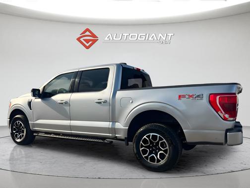 Iconic Silver Metallic 2023 Ford F-150 XLT