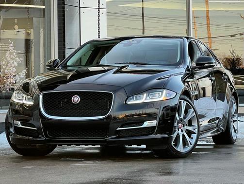 2019 Jaguar XJ R-Sport