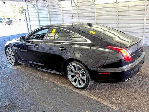 2019 Jaguar XJ R-Sport