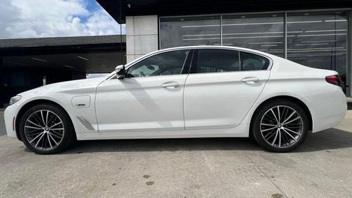 2023 BMW 530e Base