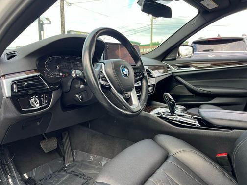 2023 BMW 530e Base