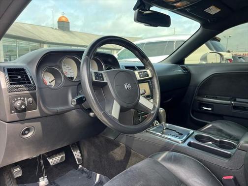 2008 Dodge Challenger SRT8