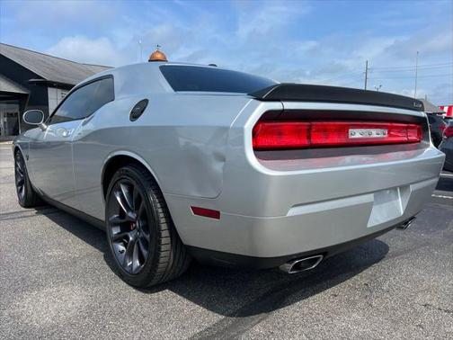 2008 Dodge Challenger SRT8