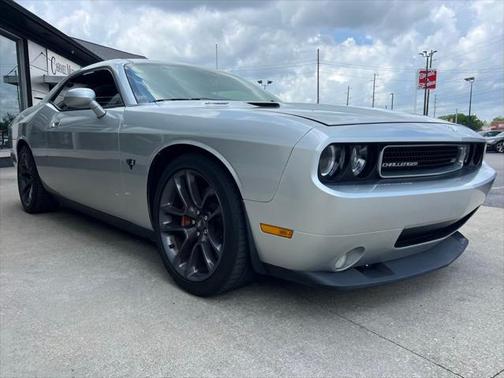 2008 Dodge Challenger SRT8