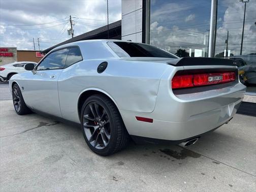 2008 Dodge Challenger SRT8