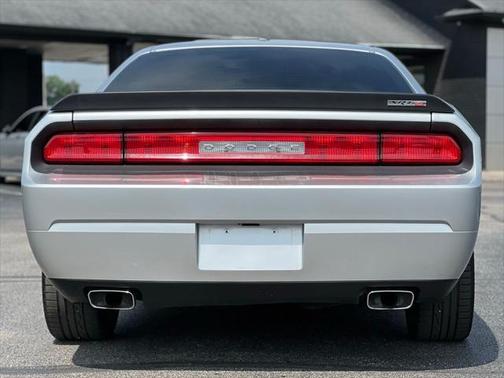 2008 Dodge Challenger SRT8