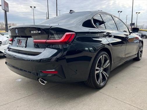 2022 BMW 330e Base