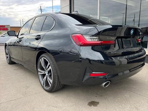 2022 BMW 330e Base