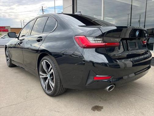 2022 BMW 330e Base