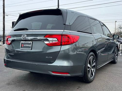 2018 Honda Odyssey Elite