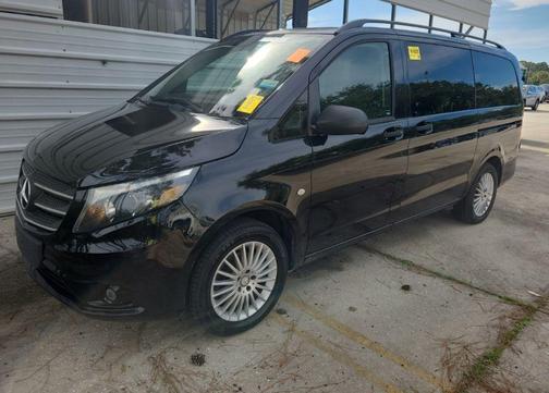 2018 Mercedes-Benz Metris Base