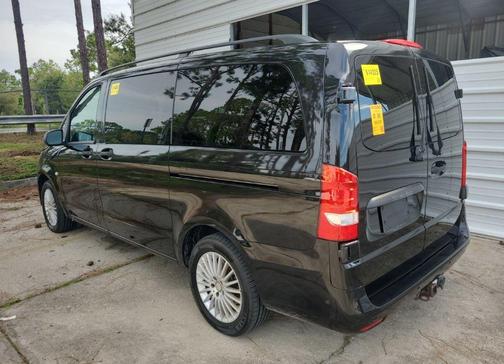 2018 Mercedes-Benz Metris Base