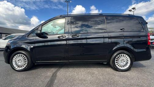 2018 Mercedes-Benz Metris Base