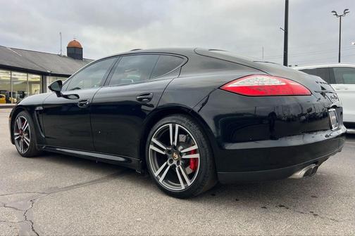 2012 Porsche Panamera Turbo