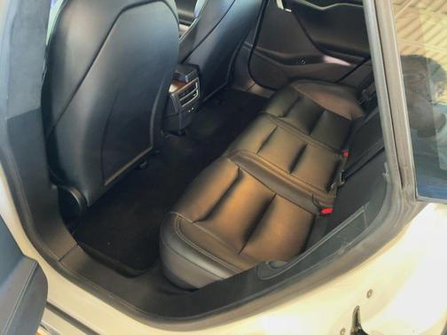 2021 Tesla Model S Long Range