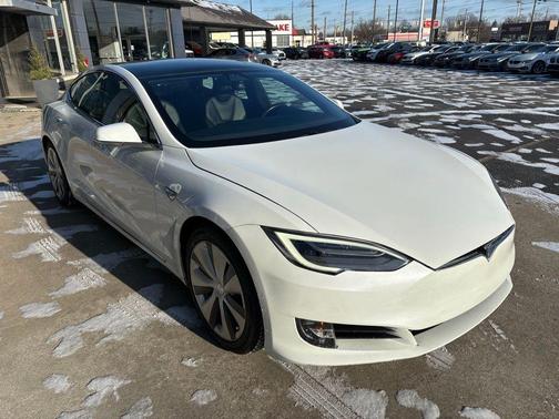 2021 Tesla Model S Long Range