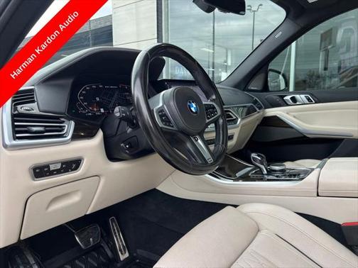 2021 BMW X5 M50i