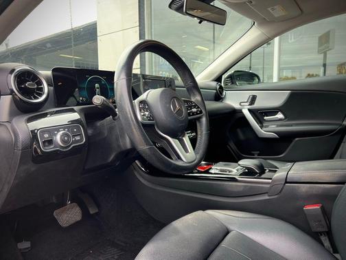 2019 Mercedes-Benz A-Class A 220