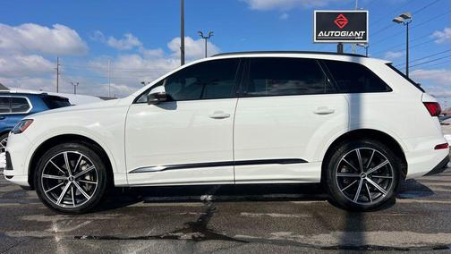 2021 Audi Q7 55 Premium Plus