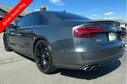 2017 Audi S8 4.0T Plus