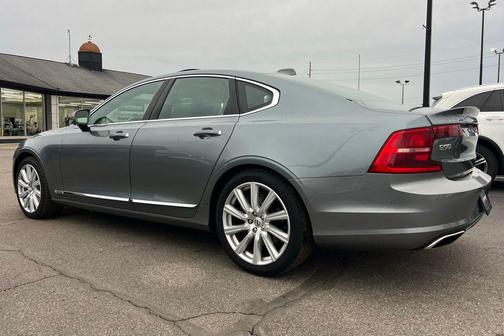 2017 Volvo S90 T5 Inscription