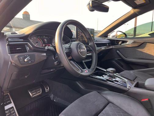2022 Audi S5 Premium TFSI quattro Tiptronic