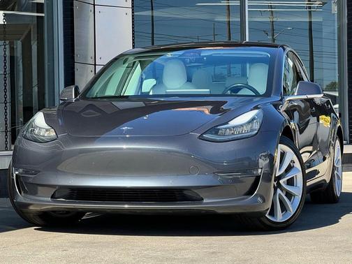 2018 Tesla Model 3 Long Range